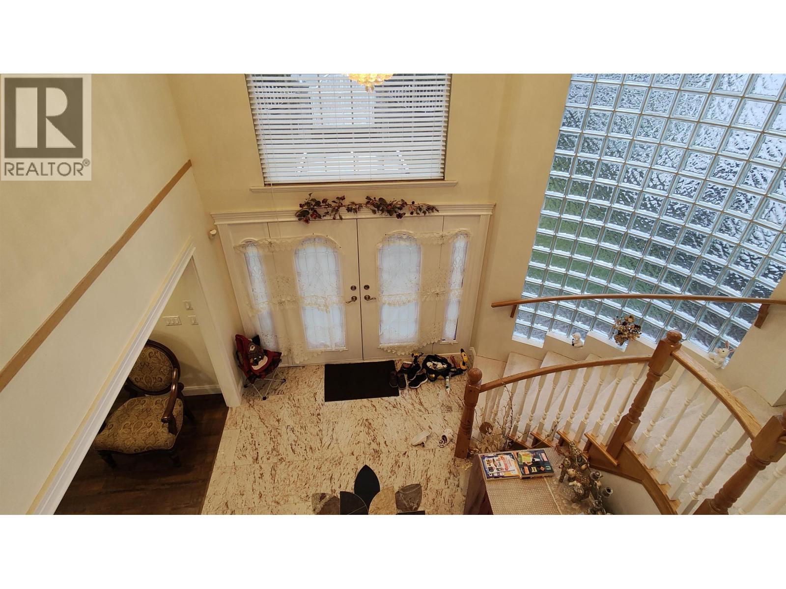 8675 Armstrong Avenue, Burnaby, British Columbia  V3N 2H4 - Photo 15 - R3101302