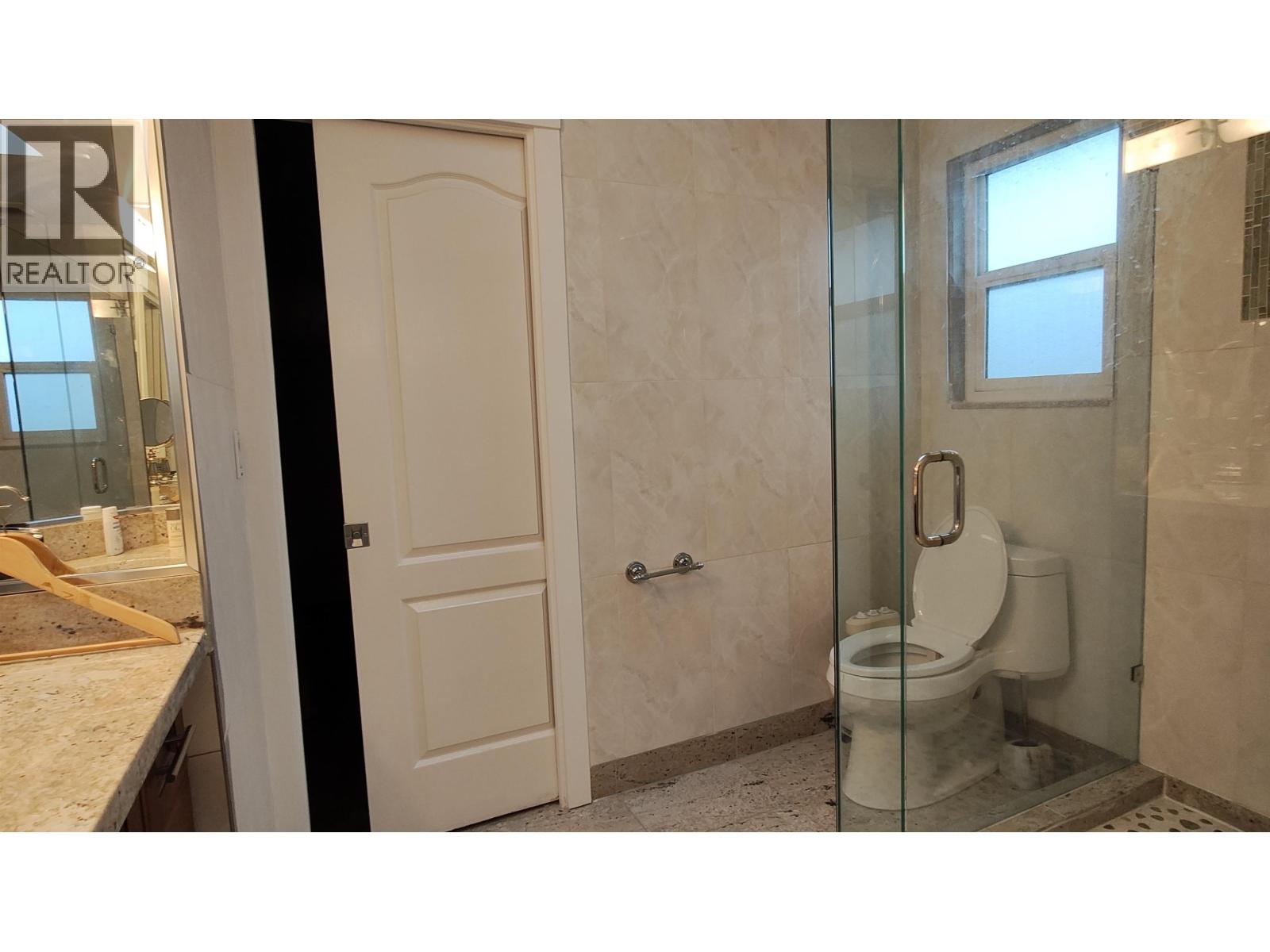 8675 Armstrong Avenue, Burnaby, British Columbia  V3N 2H4 - Photo 20 - R3101302