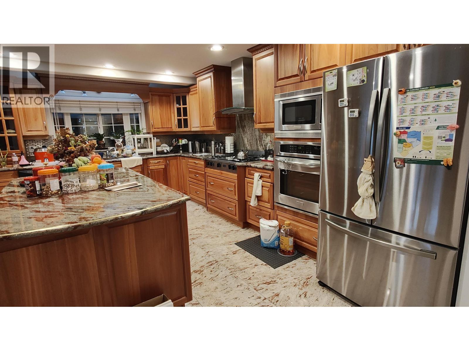 8675 Armstrong Avenue, Burnaby, British Columbia  V3N 2H4 - Photo 6 - R3101302