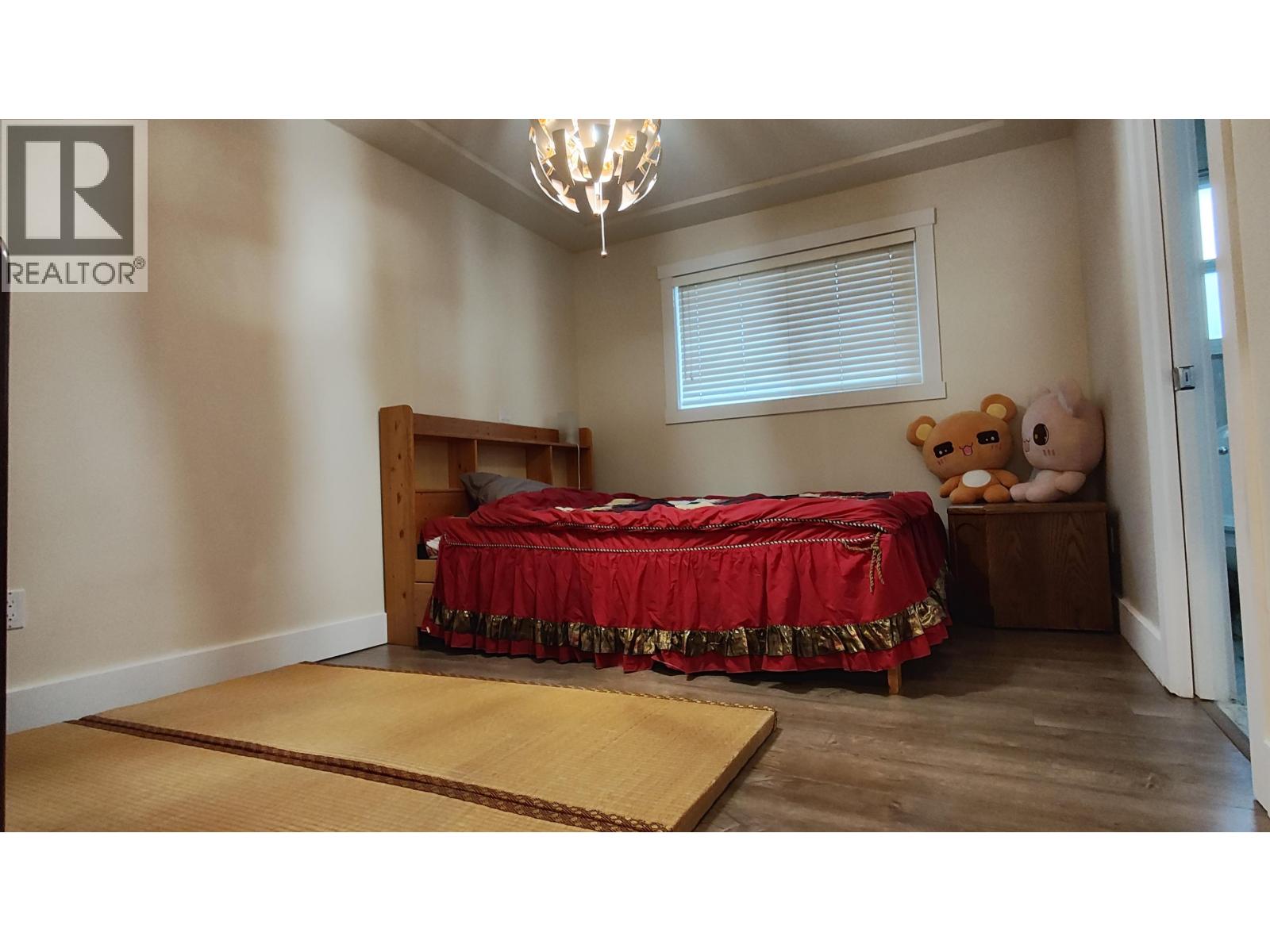 8675 Armstrong Avenue, Burnaby, British Columbia  V3N 2H4 - Photo 23 - R3101302