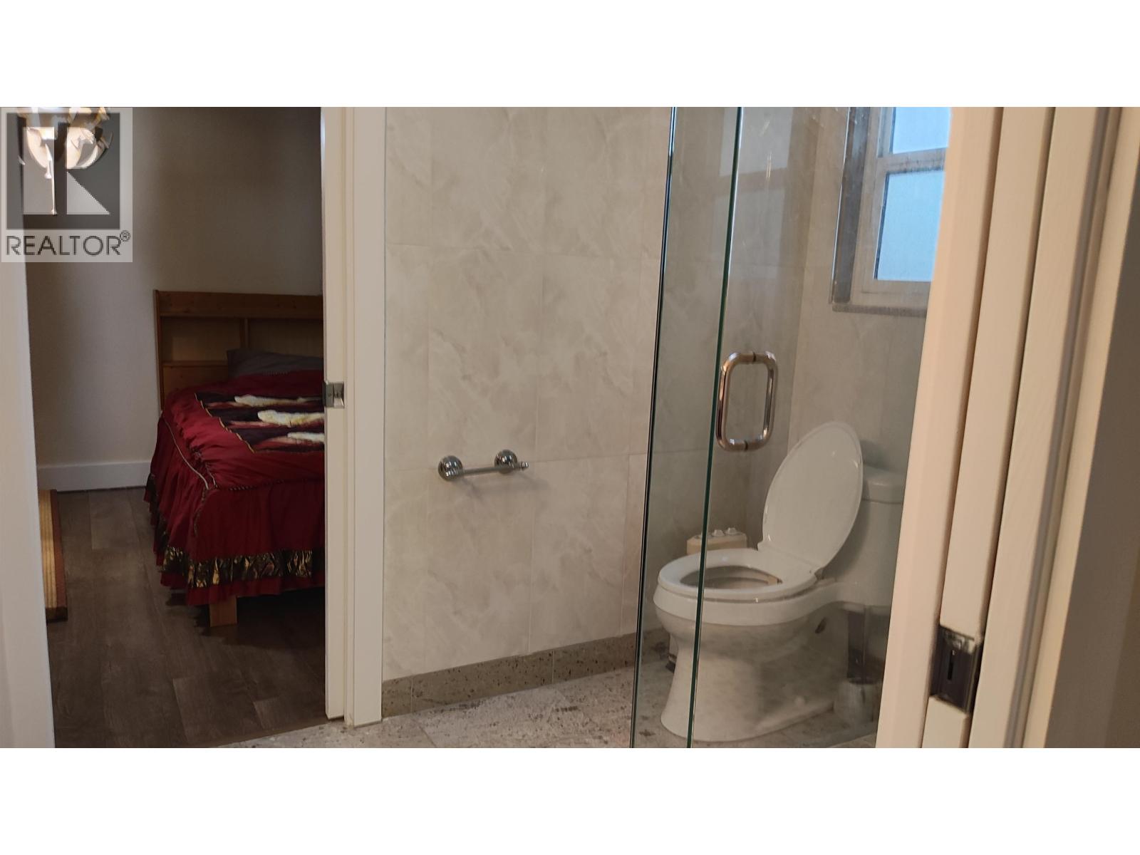 8675 Armstrong Avenue, Burnaby, British Columbia  V3N 2H4 - Photo 21 - R3101302