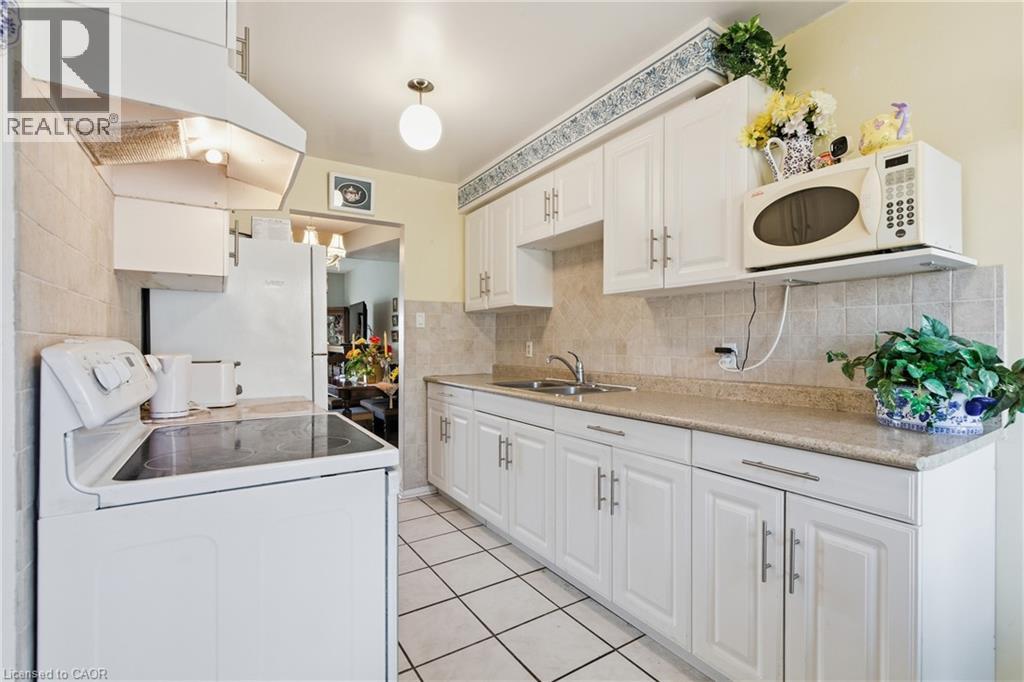 618 Barton Street Unit# 4, Stoney Creek, Ontario  L8E 4X3 - Photo 7 - 40797466