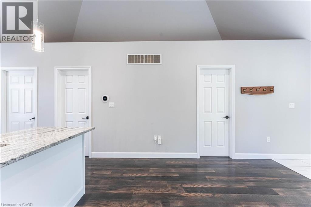 222 Kensington Avenue N, Hamilton, Ontario  L8L 7N7 - Photo 32 - 40802822