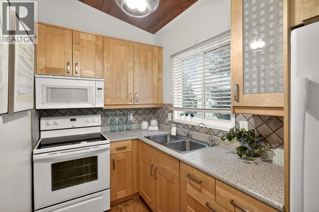 9980 26 Street SW, Calgary, Alberta  T2V 4E9 - Photo 17 - A2286715