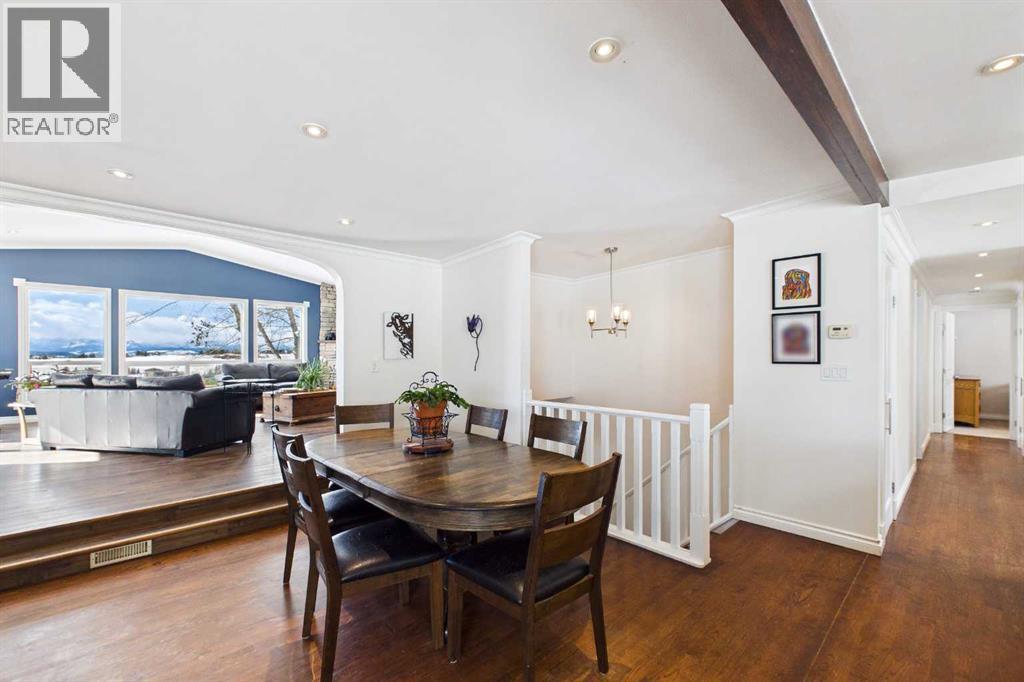 263042 Range Road 43, Rural Rocky View County, Alberta  T4C 2B1 - Photo 17 - A2292562