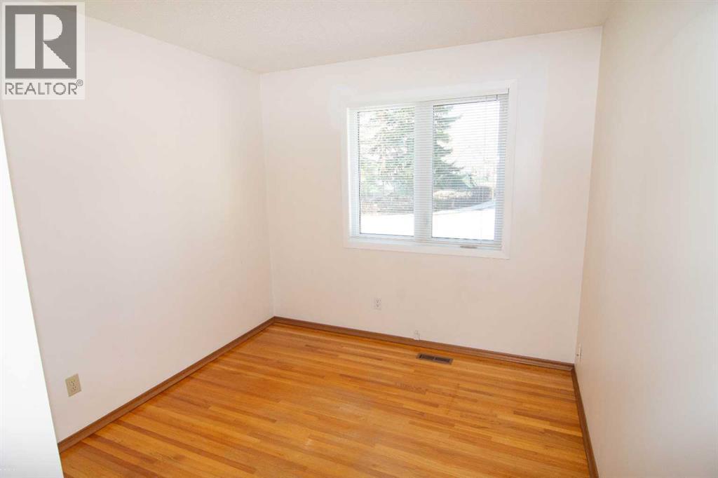 5820 Dalton Drive Nw, Calgary, Alberta  T3A 1C6 - Photo 23 - A2294729