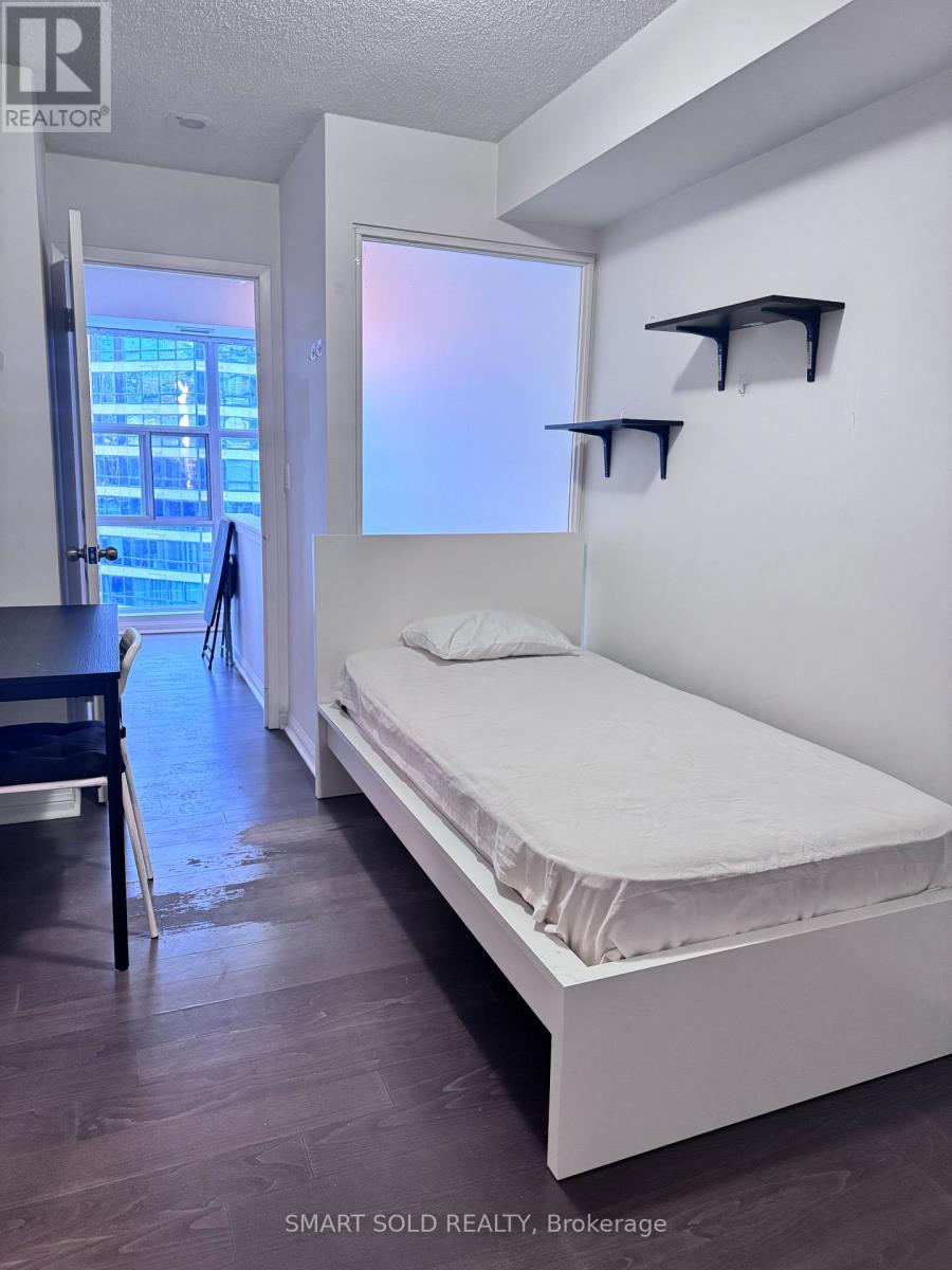 1107 - 11 St Joseph Street, Toronto, Ontario  M4Y 3G4 - Photo 17 - C12745798