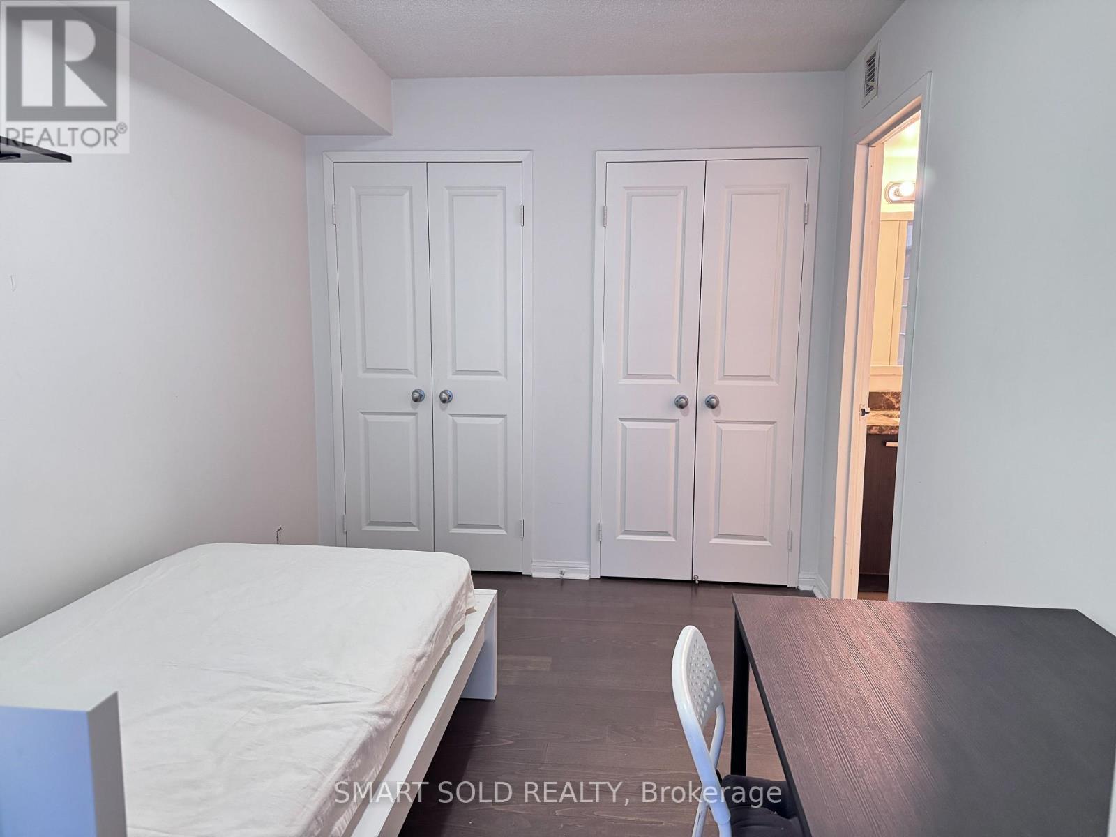 1107 - 11 St Joseph Street, Toronto, Ontario  M4Y 3G4 - Photo 16 - C12745798