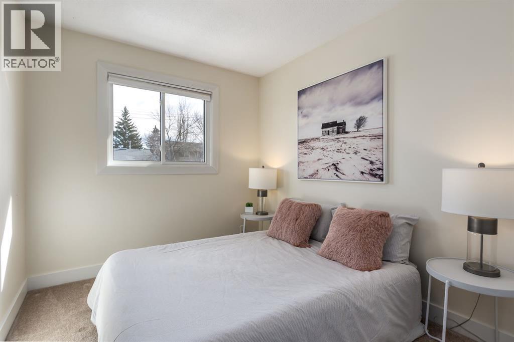 7806 20a Street SE, Calgary, Alberta  T2C 1Y5 - Photo 11 - A2292214