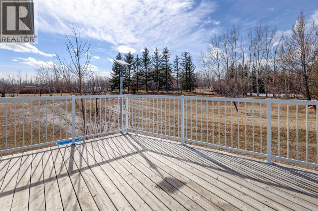 8 North Shore Court, Rural Rocky View County, Alberta  T1Z 0H4 - Photo 5 - A2295115