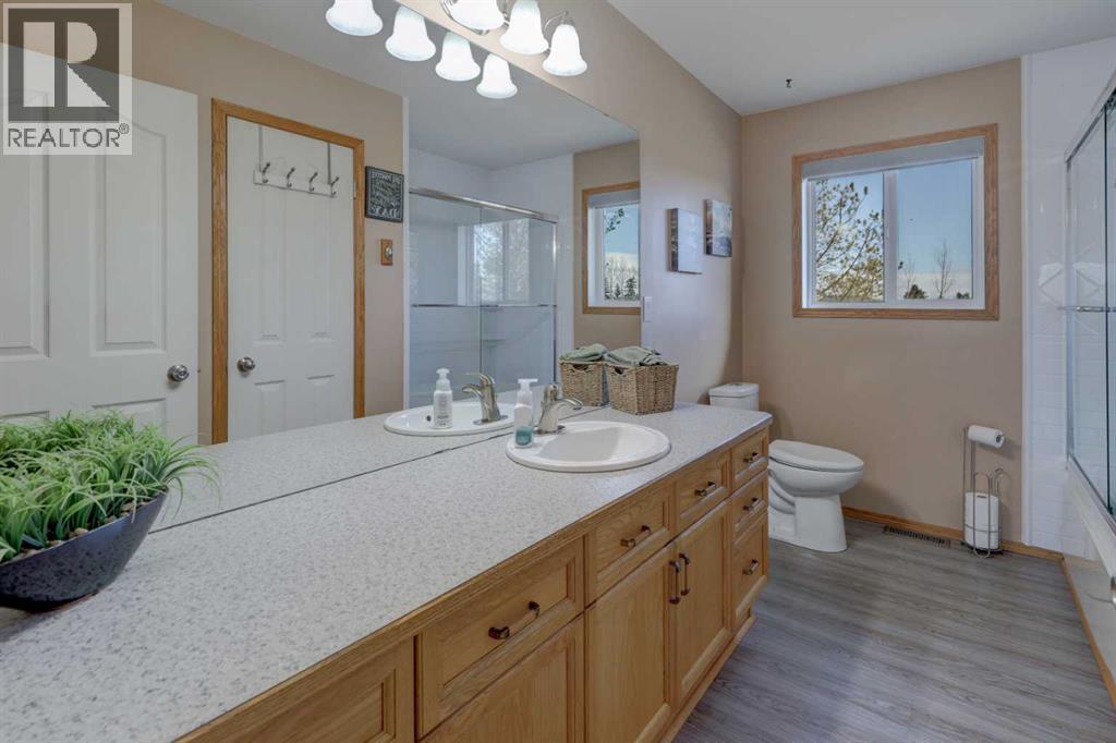 8 North Shore Court, Rural Rocky View County, Alberta  T1Z 0H4 - Photo 30 - A2295115