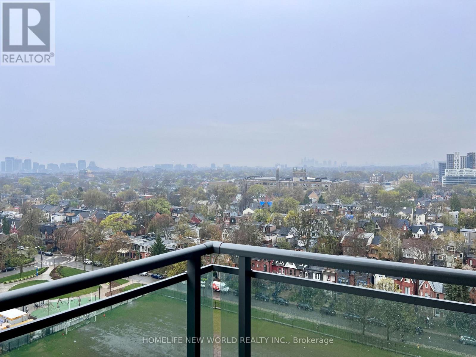 1303 - 736 Spadina Avenue, Toronto, Ontario  M5S 2J6 - Photo 10 - C12907826