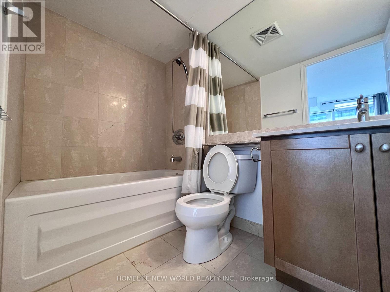 1303 - 736 Spadina Avenue, Toronto, Ontario  M5S 2J6 - Photo 5 - C12907826