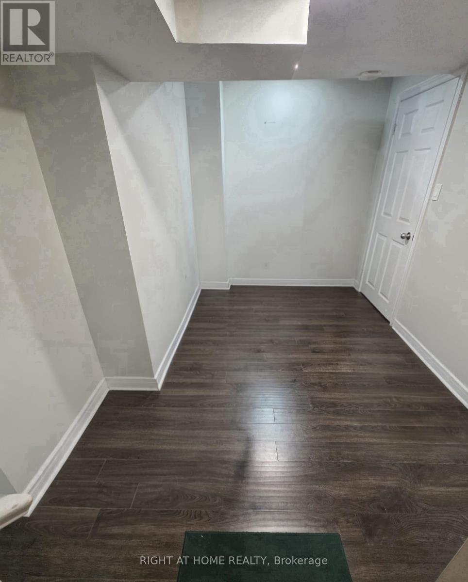 12 Whitewater Street, Whitby, Ontario  L1R 2S9 - Photo 16 - E12907830