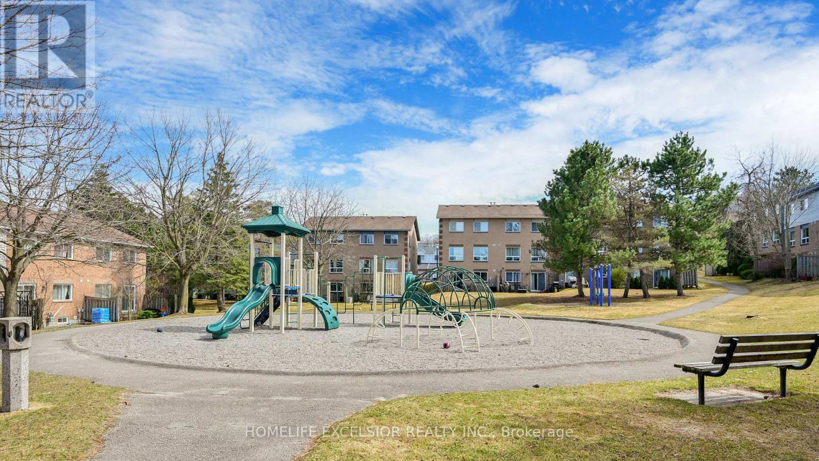 1 - 579 Gibney Crescent, Newmarket, Ontario L3X 1Y3 - Photo 29 - N12907832