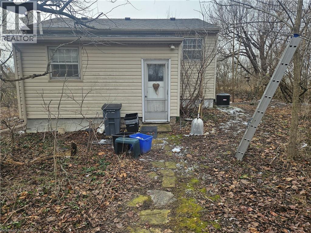 31 Mclaren Street, Villa Nova, Ontario  N0E 1Y0 - Photo 2 - 40812509