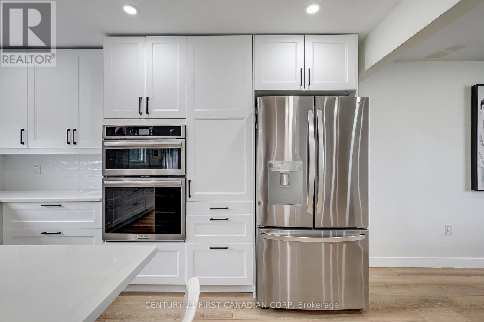 123 Hillsmount Crescent, London South, Ontario  N6K 1V6 - Photo 19 - X12907856