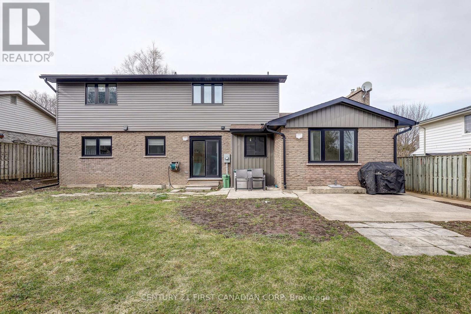 123 Hillsmount Crescent, London South, Ontario  N6K 1V6 - Photo 48 - X12907856