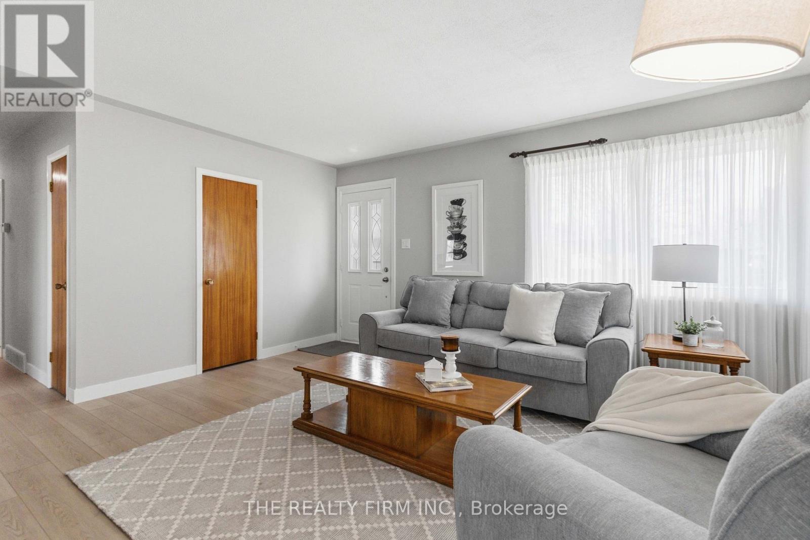 12 Curtis Avenue, London South, Ontario  N5Z 4G1 - Photo 5 - X12907888