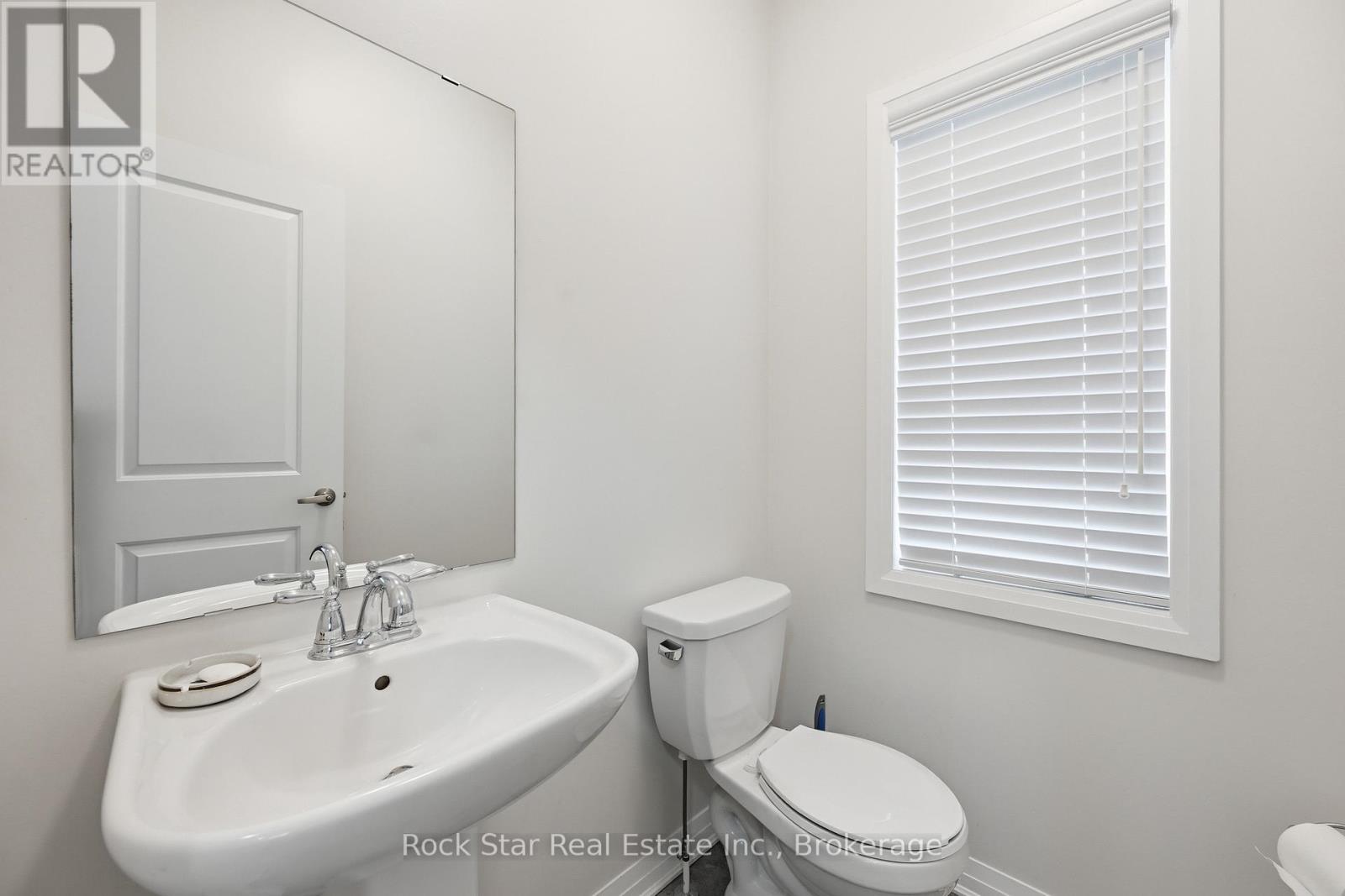 4042 Maitland Street, Lincoln, Ontario  L3J 0R6 - Photo 12 - X12907894