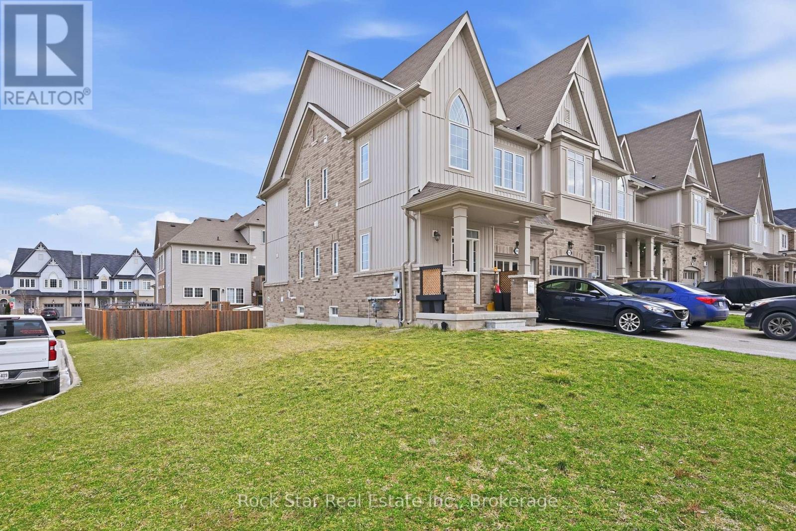 4042 Maitland Street, Lincoln, Ontario  L3J 0R6 - Photo 3 - X12907894