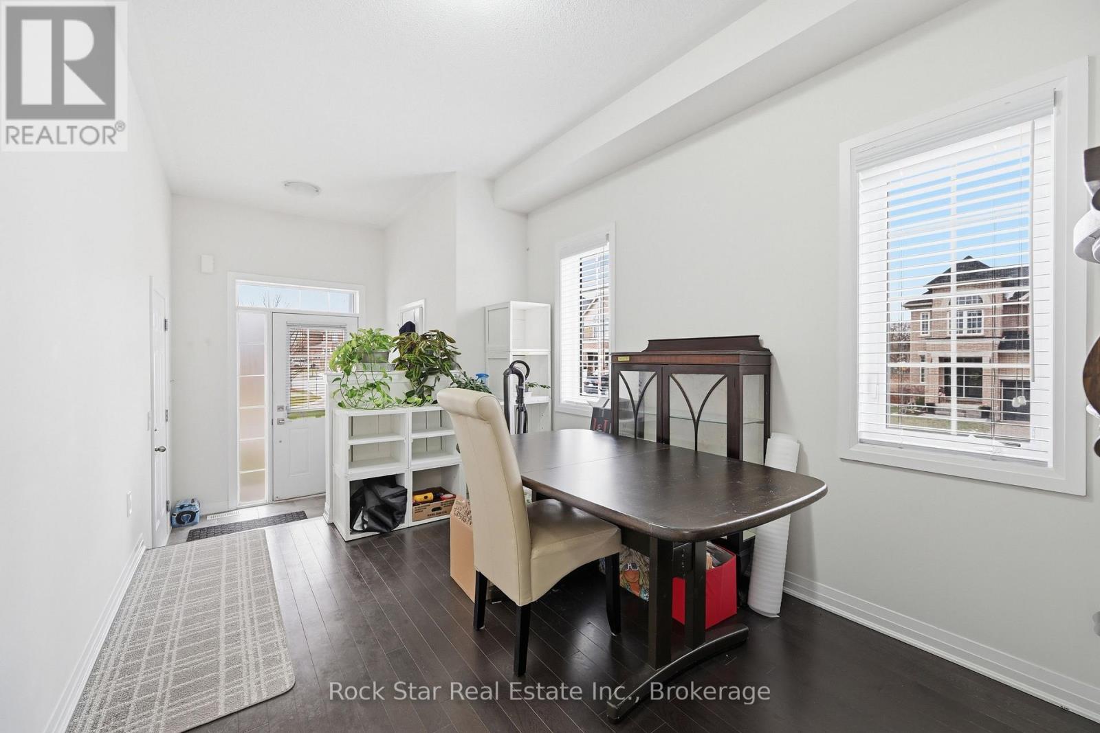 4042 Maitland Street, Lincoln, Ontario  L3J 0R6 - Photo 6 - X12907894