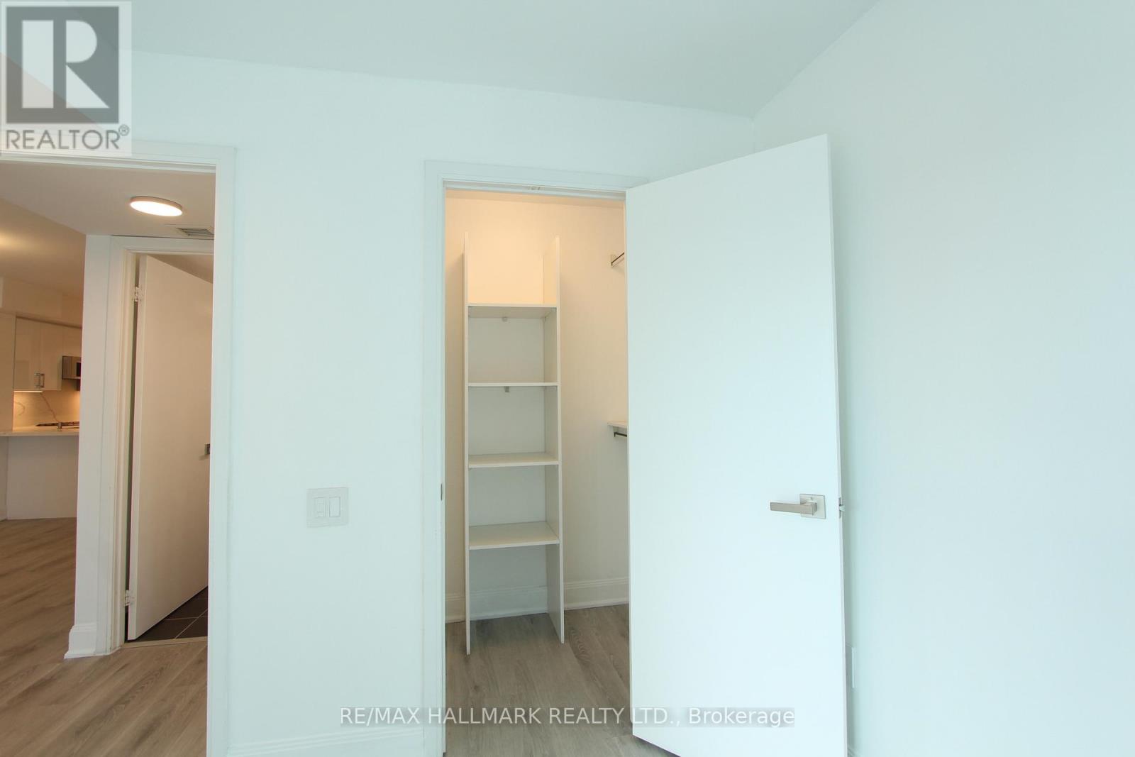 2803 - 2181 Yonge Street, Toronto, Ontario  M4S 2B1 - Photo 11 - C12907878