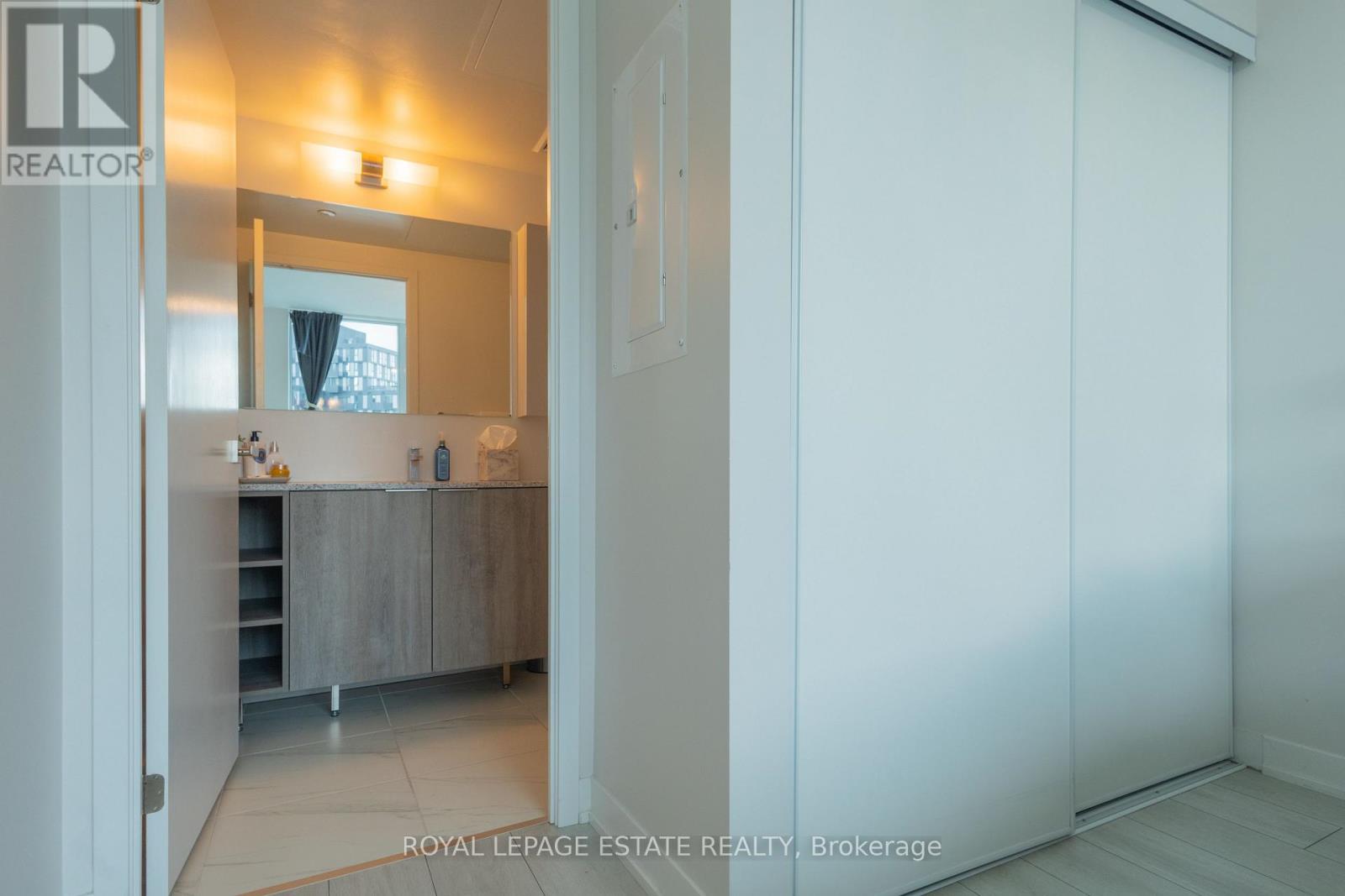 657 - 31 Tippett Road, Toronto, Ontario  M3H 0C8 - Photo 18 - C12907884