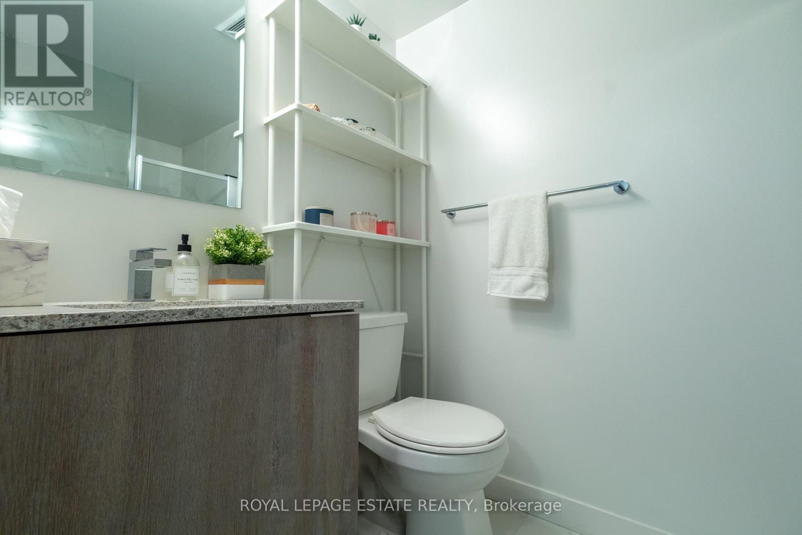 657 - 31 Tippett Road, Toronto, Ontario  M3H 0C8 - Photo 4 - C12907884