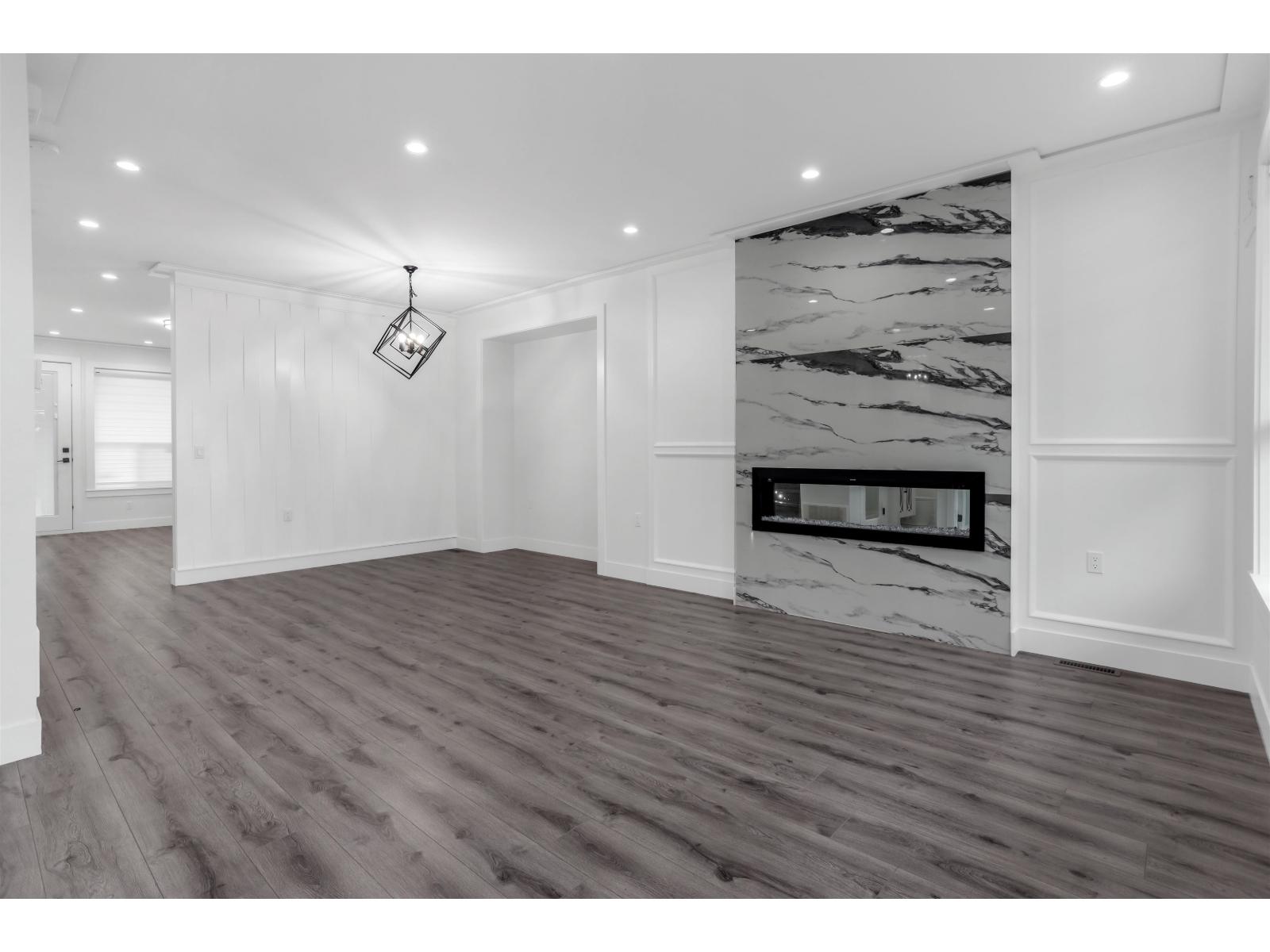 13762 112 Avenue, Surrey, British Columbia  V3R 2G3 - Photo 4 - R3101877