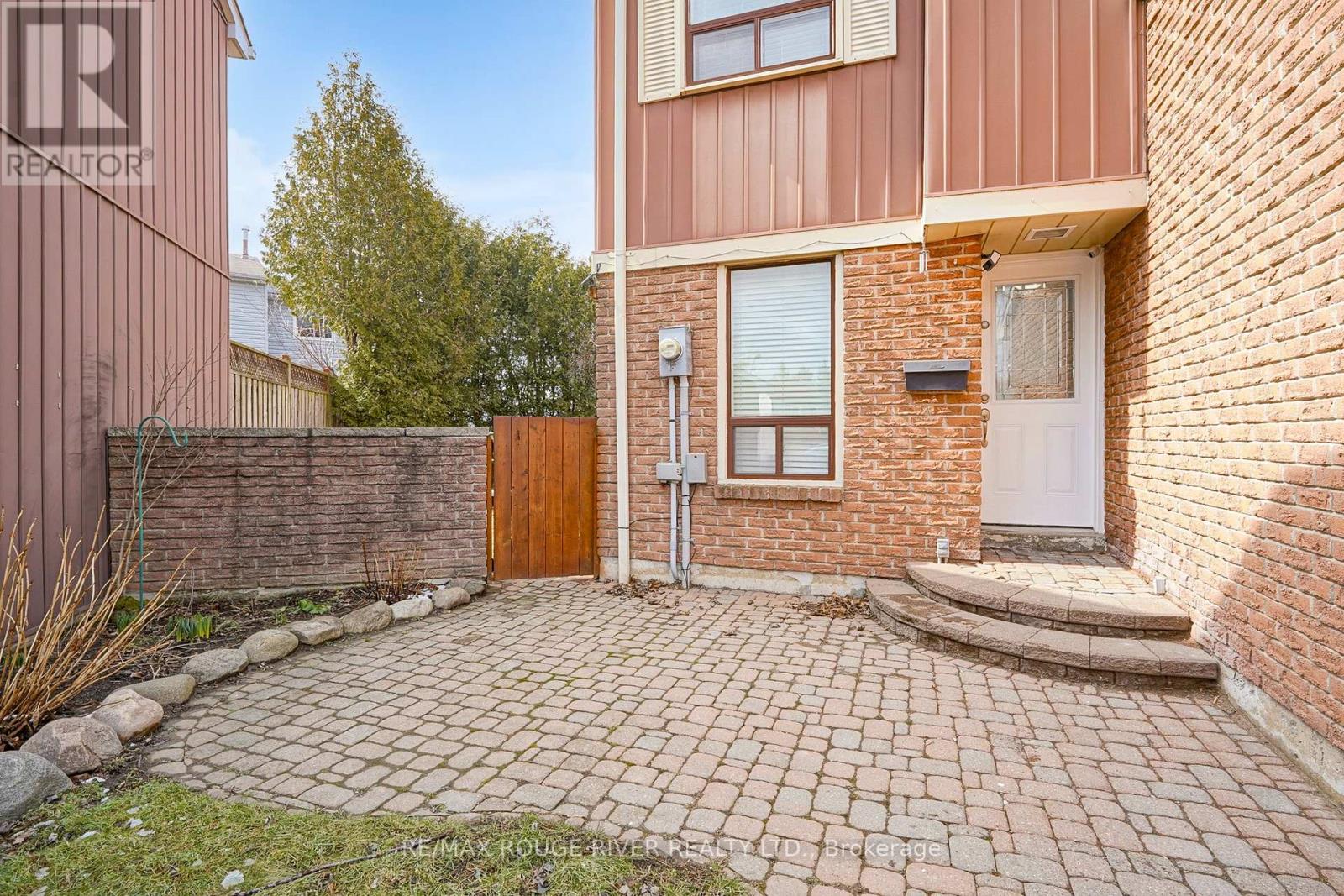 50 Lucas Lane, Ajax, Ontario  L1S 3P8 - Photo 3 - E12907840