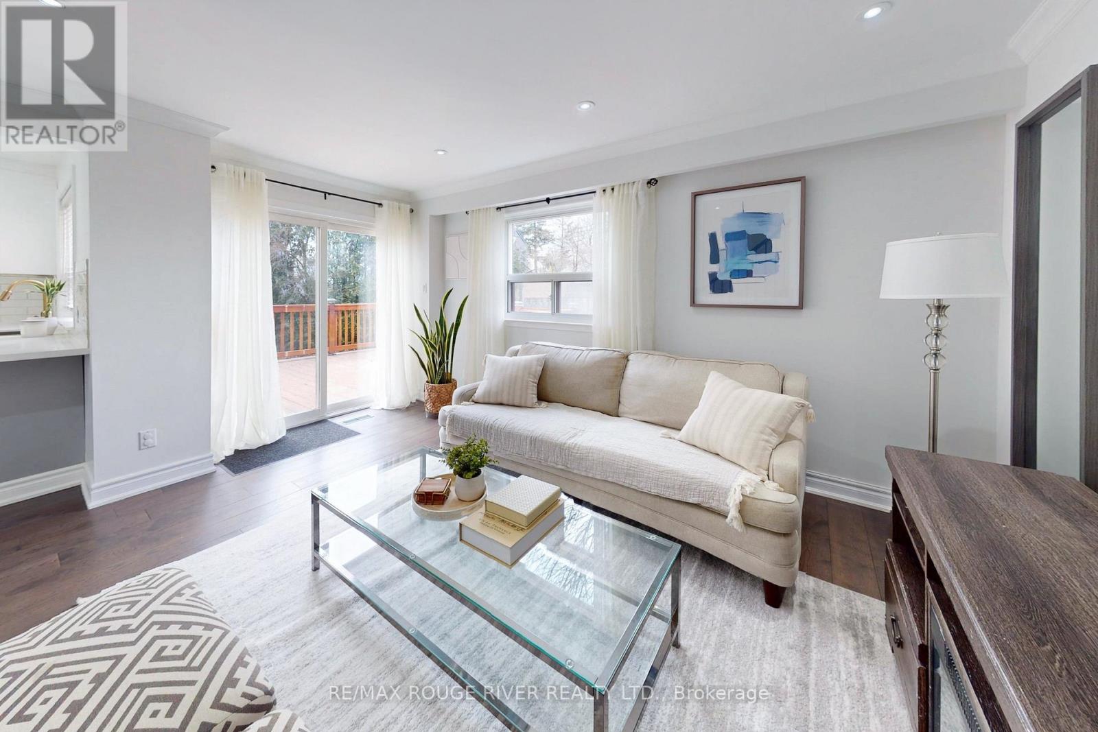 50 Lucas Lane, Ajax, Ontario  L1S 3P8 - Photo 5 - E12907840