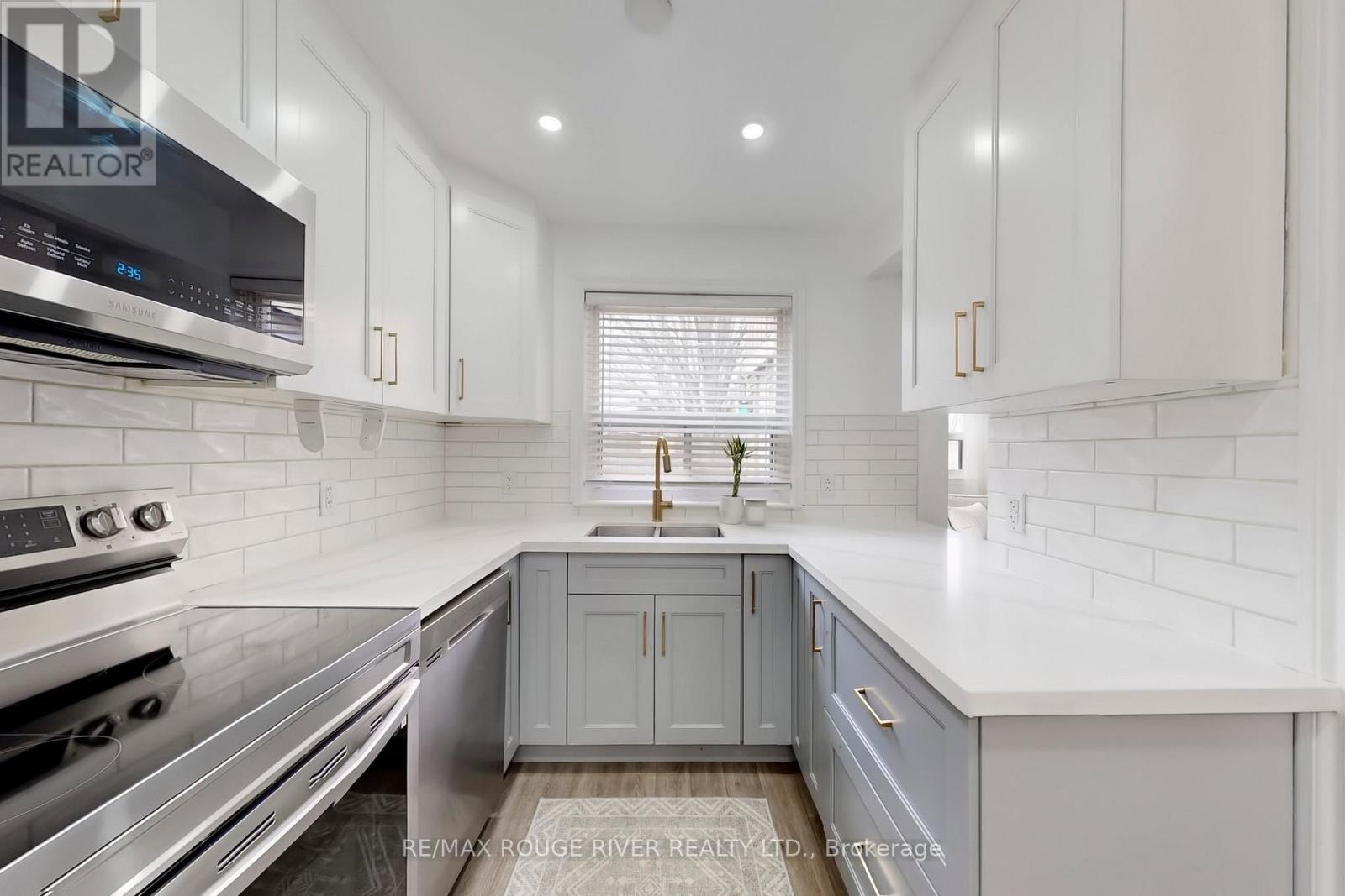 50 Lucas Lane, Ajax, Ontario  L1S 3P8 - Photo 9 - E12907840