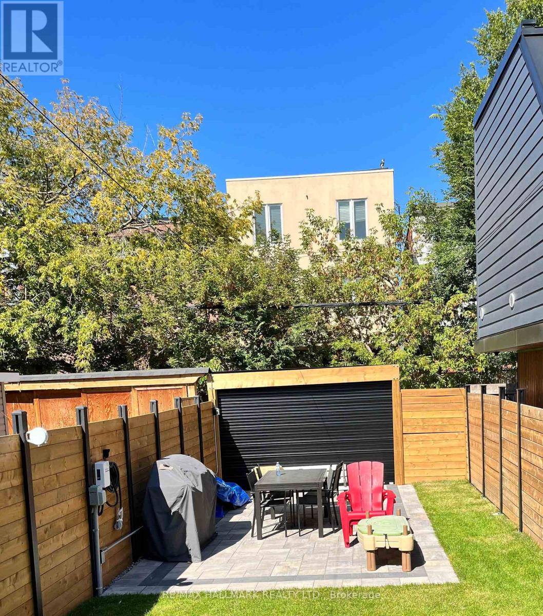 64 Chatham Avenue, Toronto, Ontario  M4J 1K6 - Photo 31 - E12907844