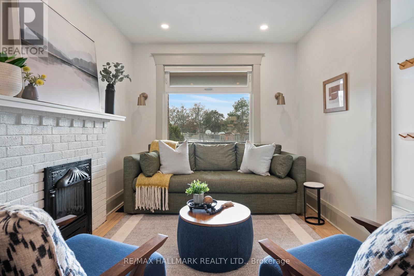 64 Chatham Avenue, Toronto, Ontario  M4J 1K6 - Photo 6 - E12907844