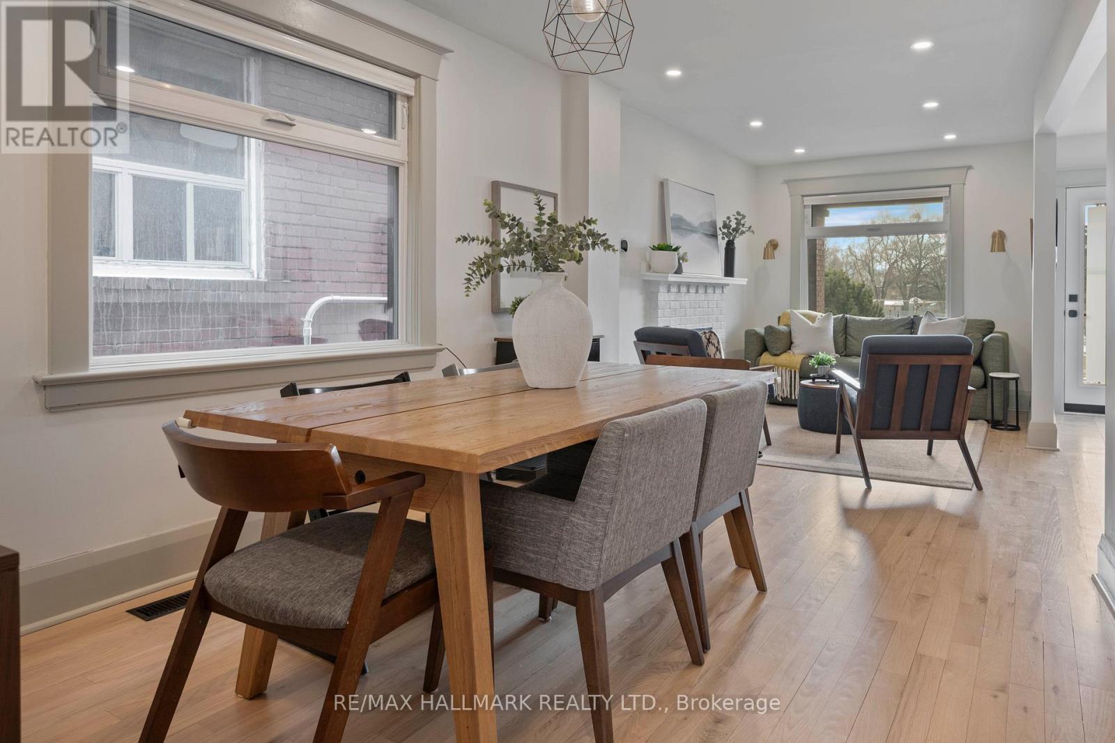 64 Chatham Avenue, Toronto, Ontario  M4J 1K6 - Photo 9 - E12907844