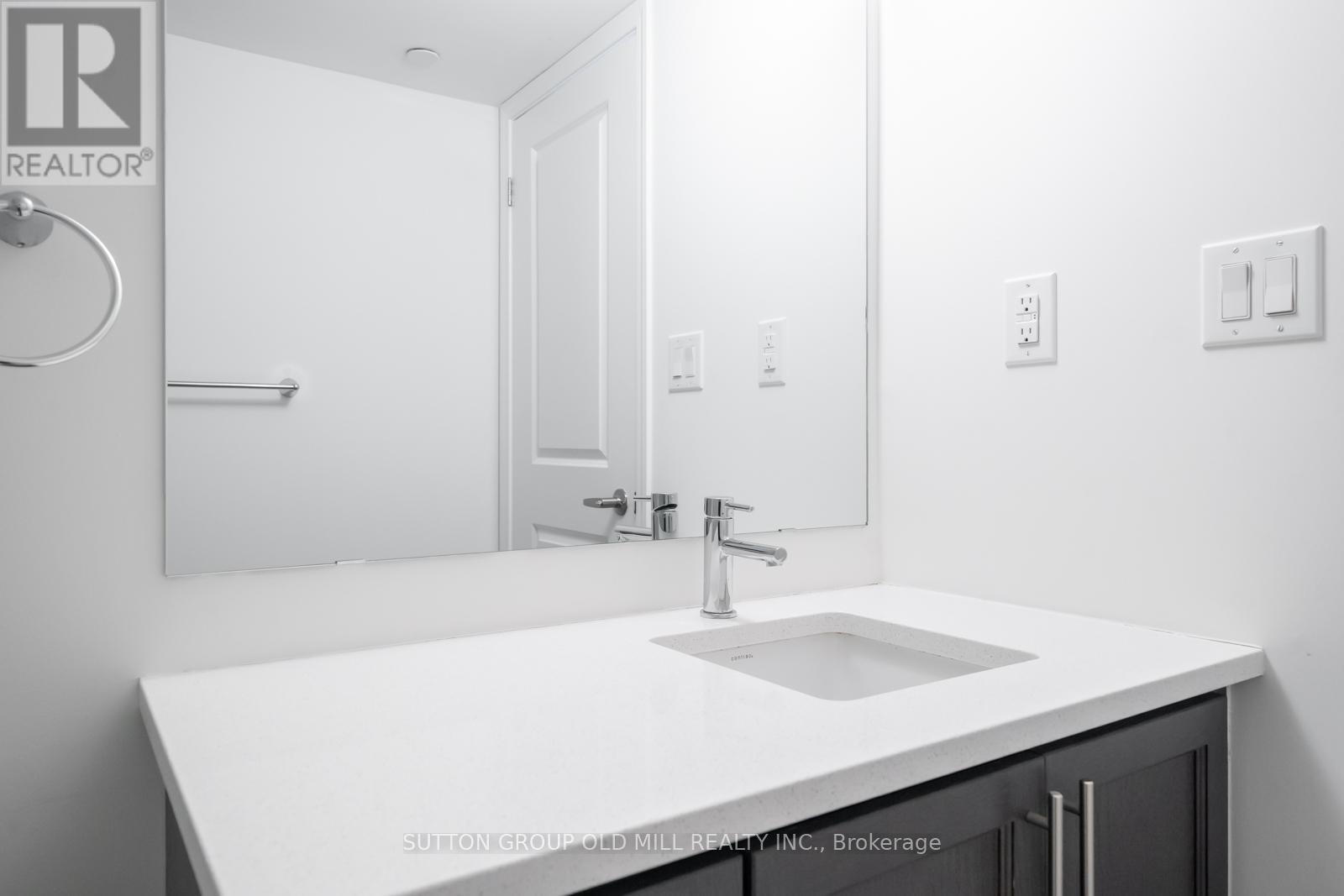 319 - 1460 Whites Road, Pickering, Ontario  L1V 0E8 - Photo 14 - E12907892