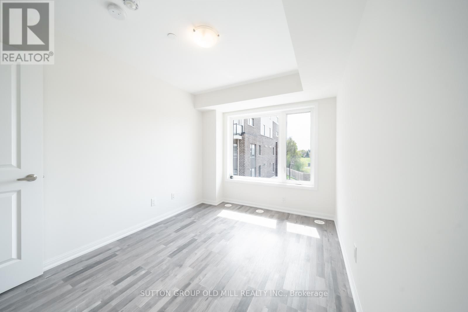 319 - 1460 Whites Road, Pickering, Ontario  L1V 0E8 - Photo 15 - E12907892