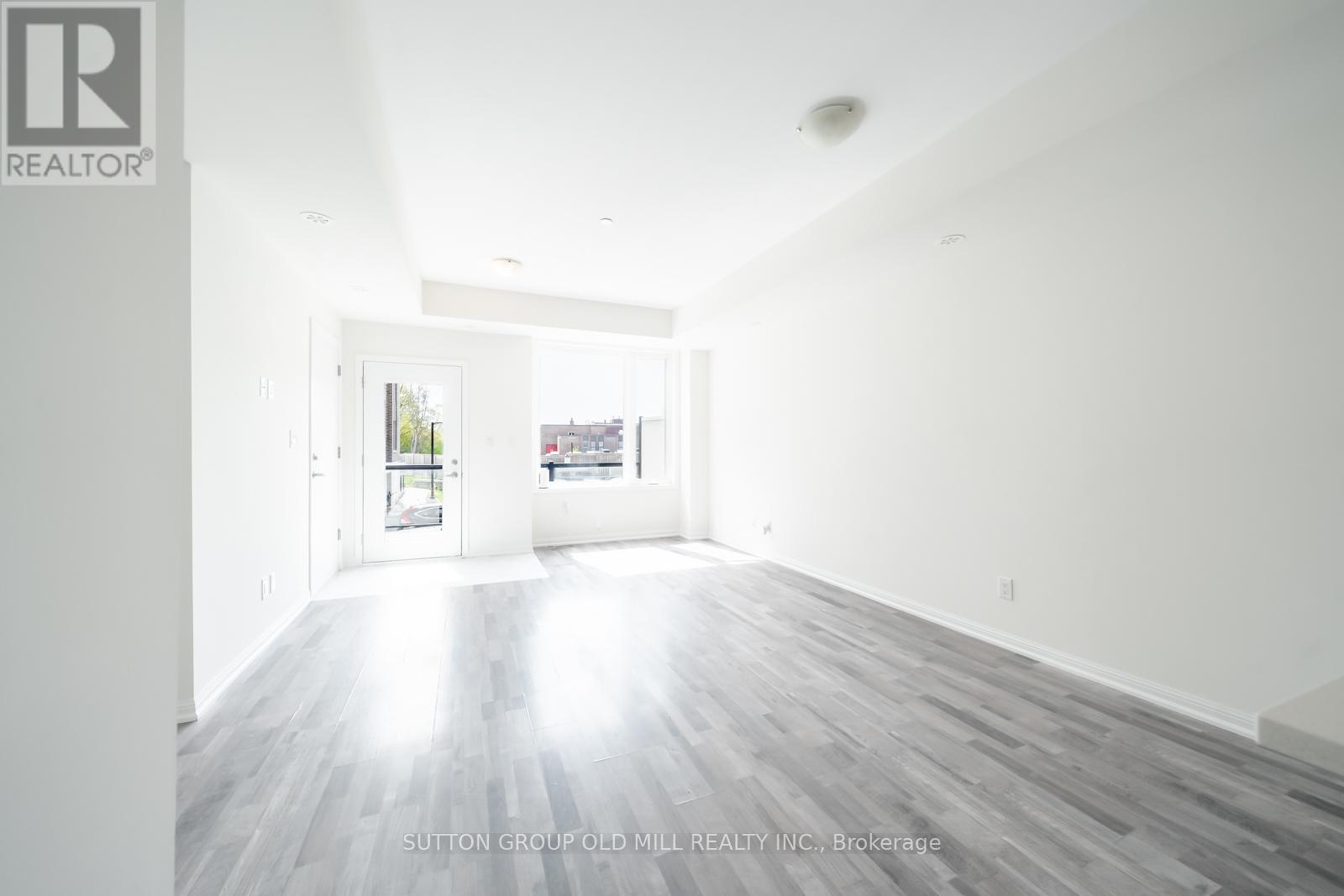 319 - 1460 Whites Road, Pickering, Ontario  L1V 0E8 - Photo 3 - E12907892