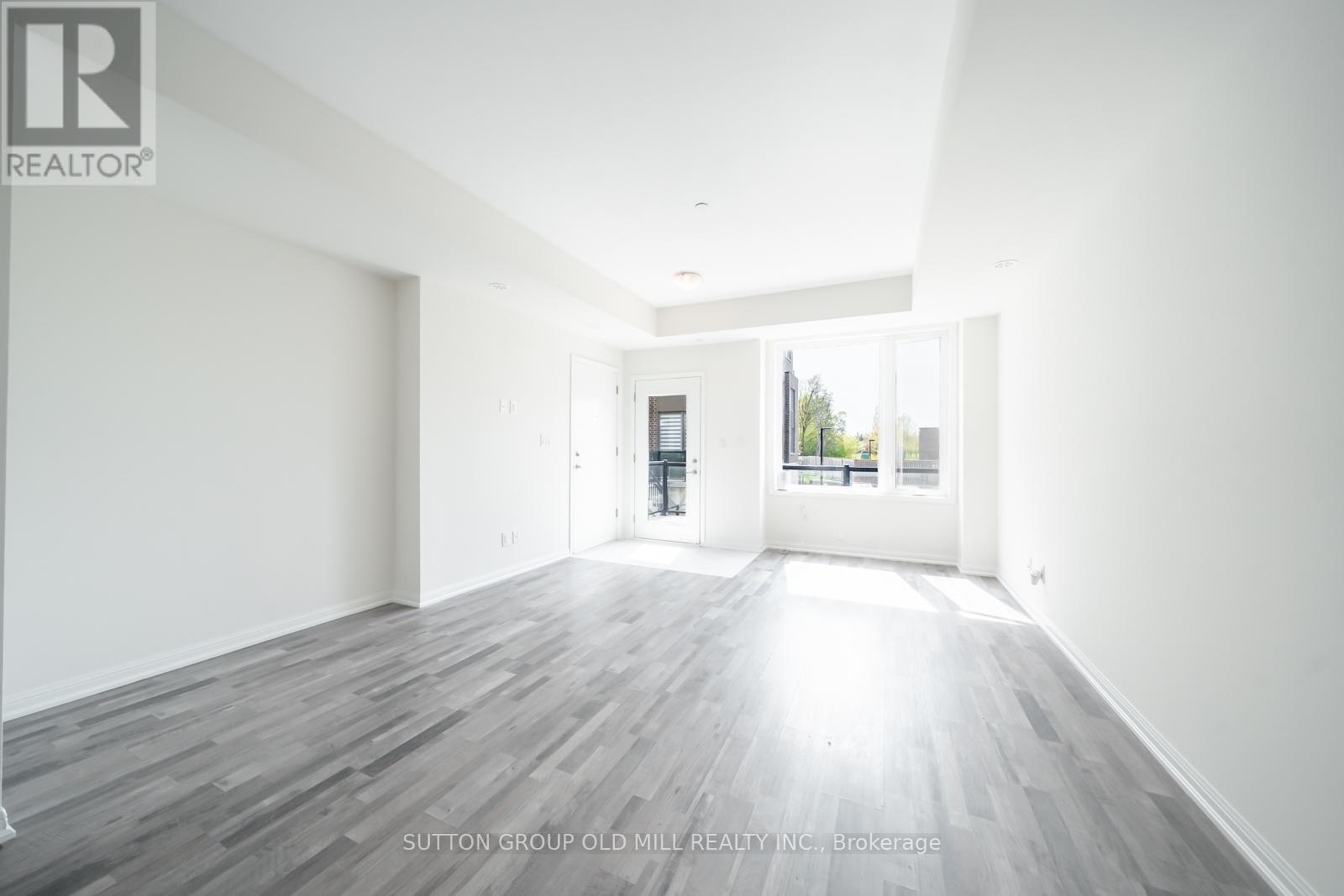 319 - 1460 Whites Road, Pickering, Ontario  L1V 0E8 - Photo 4 - E12907892