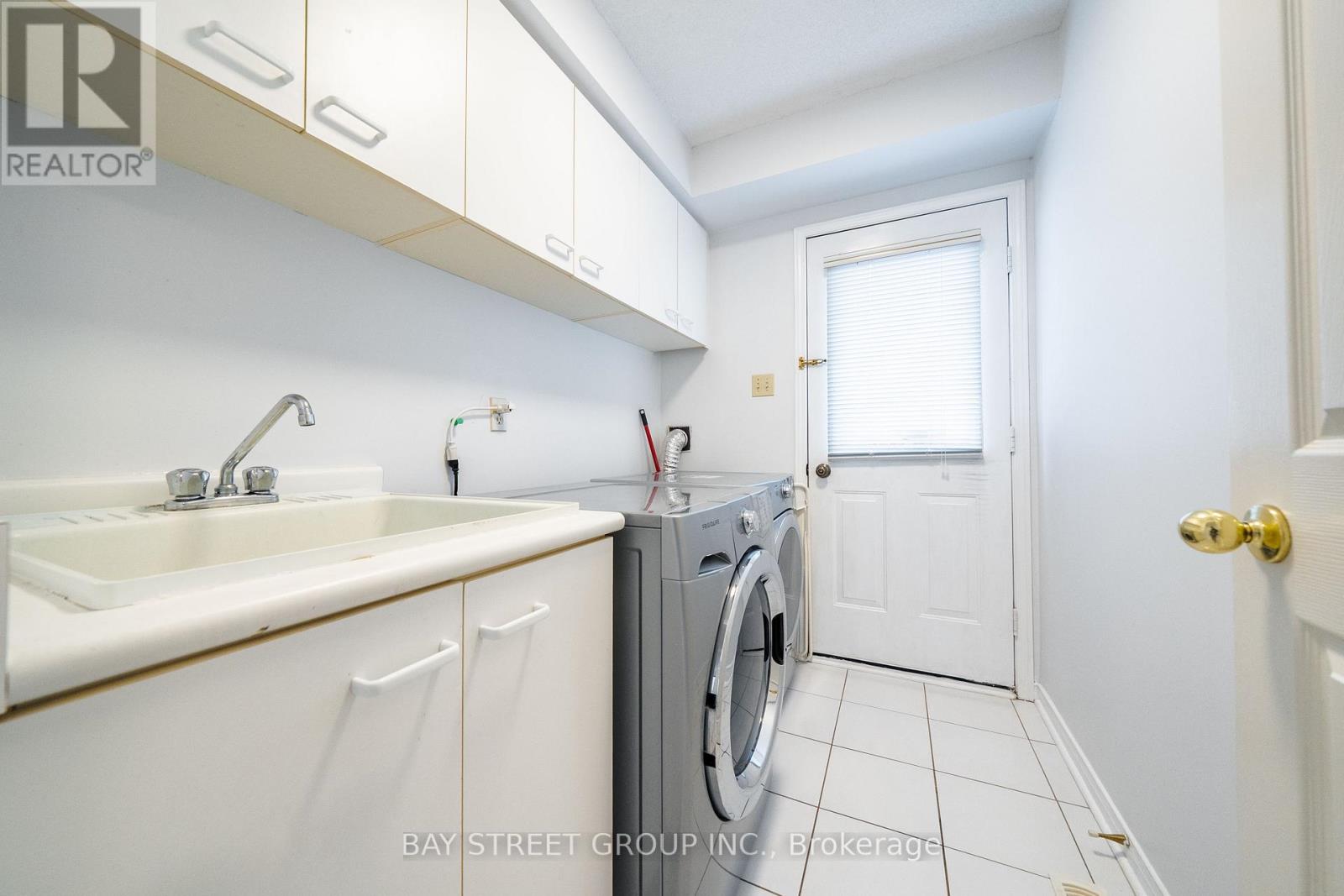 80 Summitcrest Drive, Richmond Hill, Ontario  L4S 1A8 - Photo 23 - N12907842