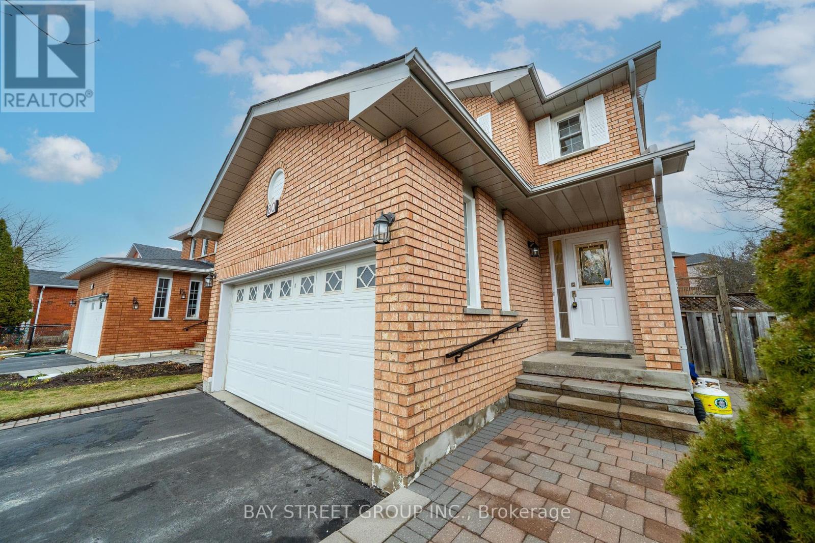 80 Summitcrest Drive, Richmond Hill, Ontario  L4S 1A8 - Photo 4 - N12907842