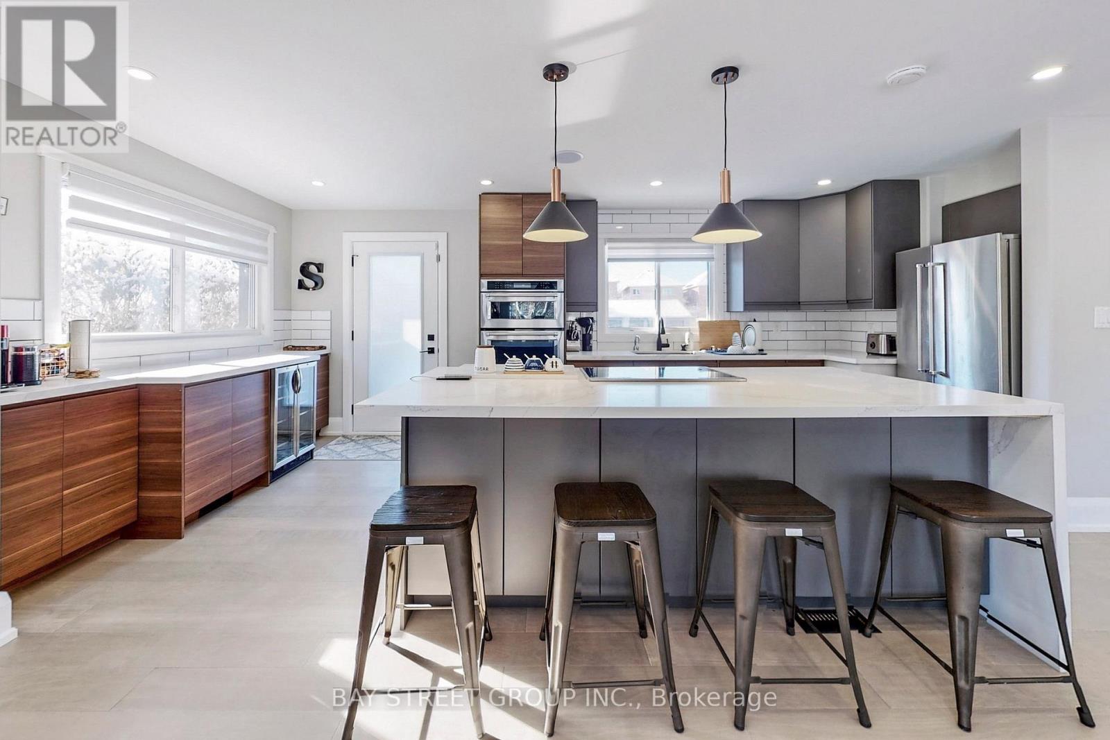 646 SIMCOE ROAD, Bradford West Gwillimbury, Ontario