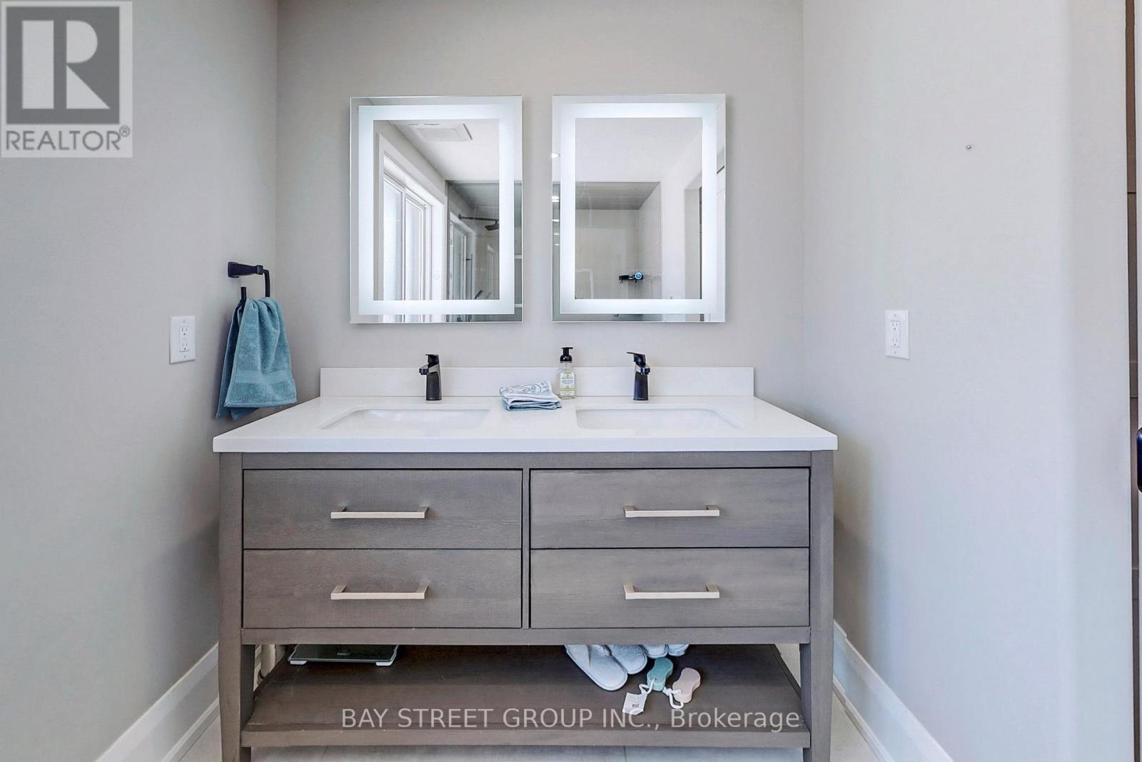 646 Simcoe Road, Bradford West Gwillimbury, Ontario  L3Z 4A9 - Photo 19 - N12907866