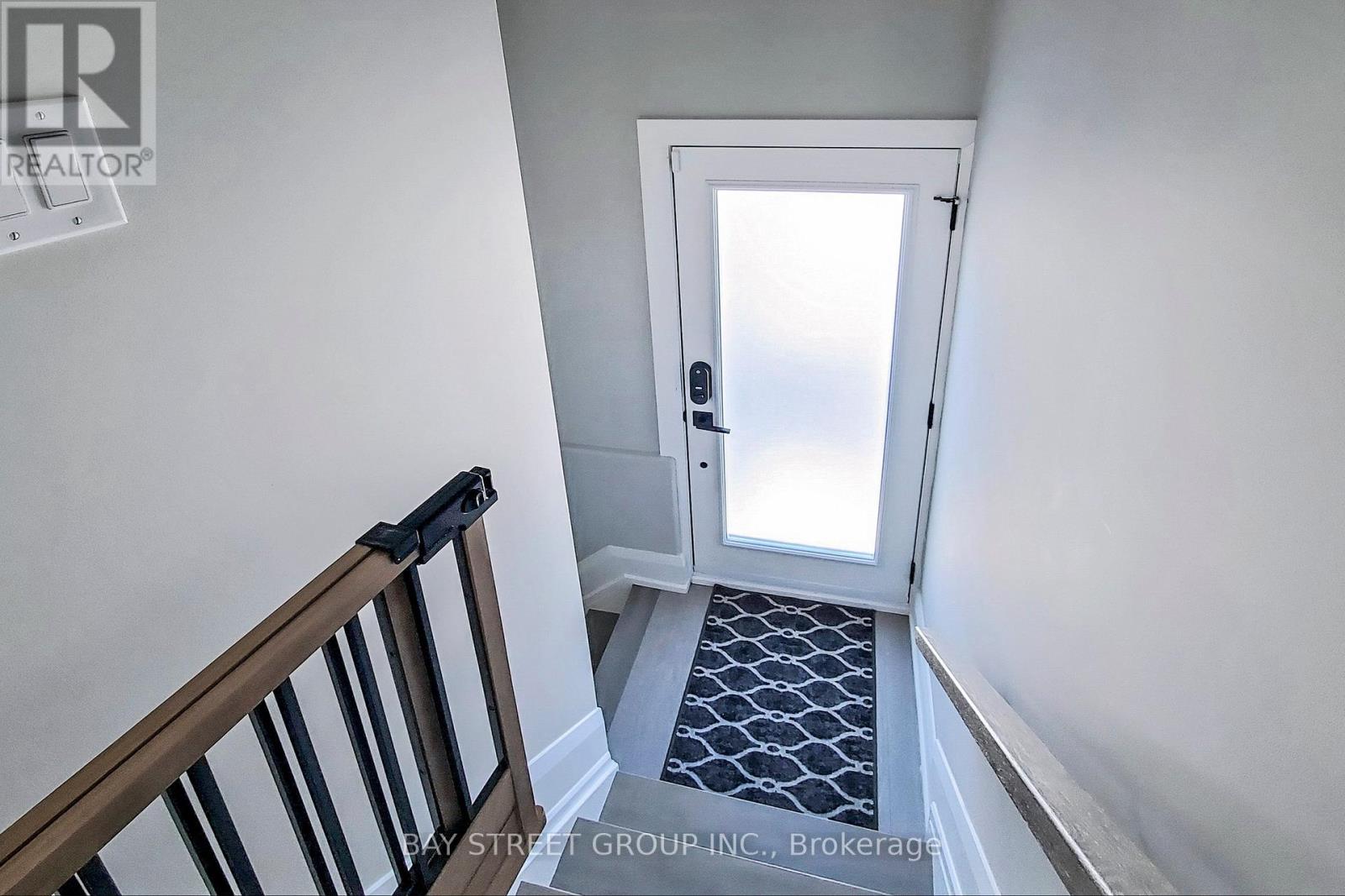 646 Simcoe Road, Bradford West Gwillimbury, Ontario  L3Z 4A9 - Photo 27 - N12907866