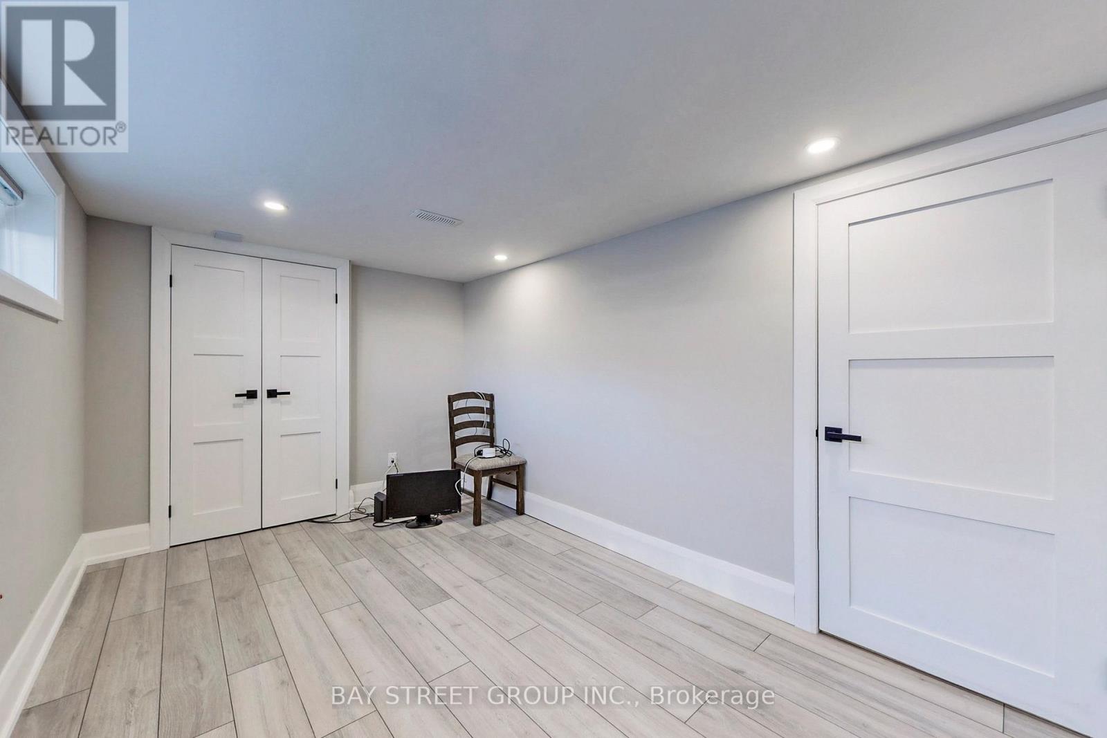 646 Simcoe Road, Bradford West Gwillimbury, Ontario  L3Z 4A9 - Photo 35 - N12907866