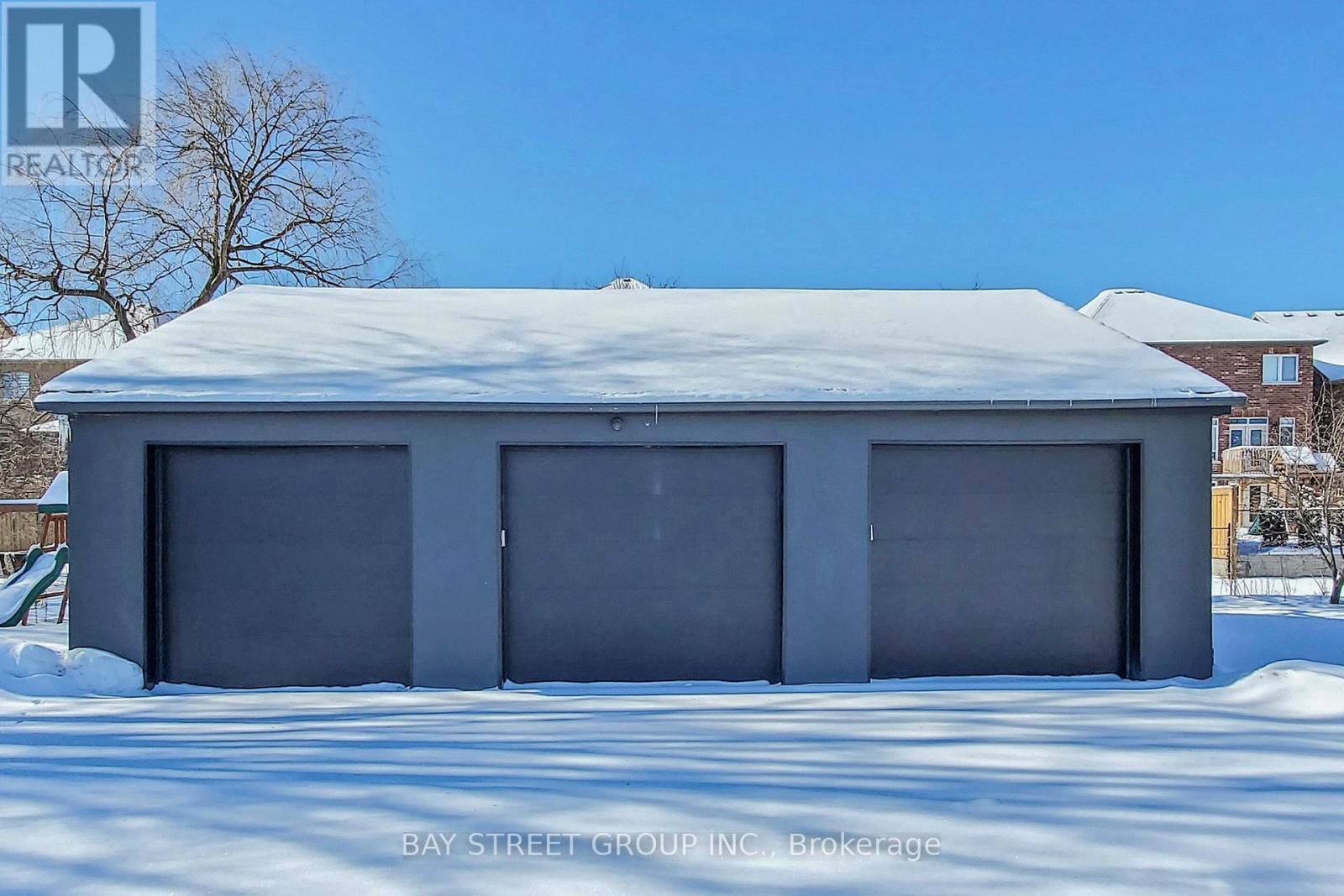 646 Simcoe Road, Bradford West Gwillimbury, Ontario  L3Z 4A9 - Photo 39 - N12907866