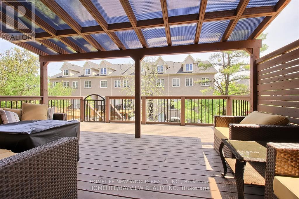 45 Hawkes Drive, Richmond Hill, Ontario  L4S 0C3 - Photo 5 - N12907868