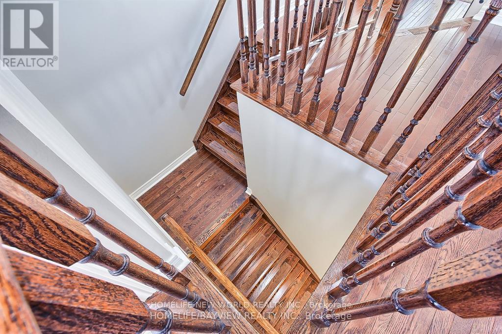 45 Hawkes Drive, Richmond Hill, Ontario  L4S 0C3 - Photo 6 - N12907868