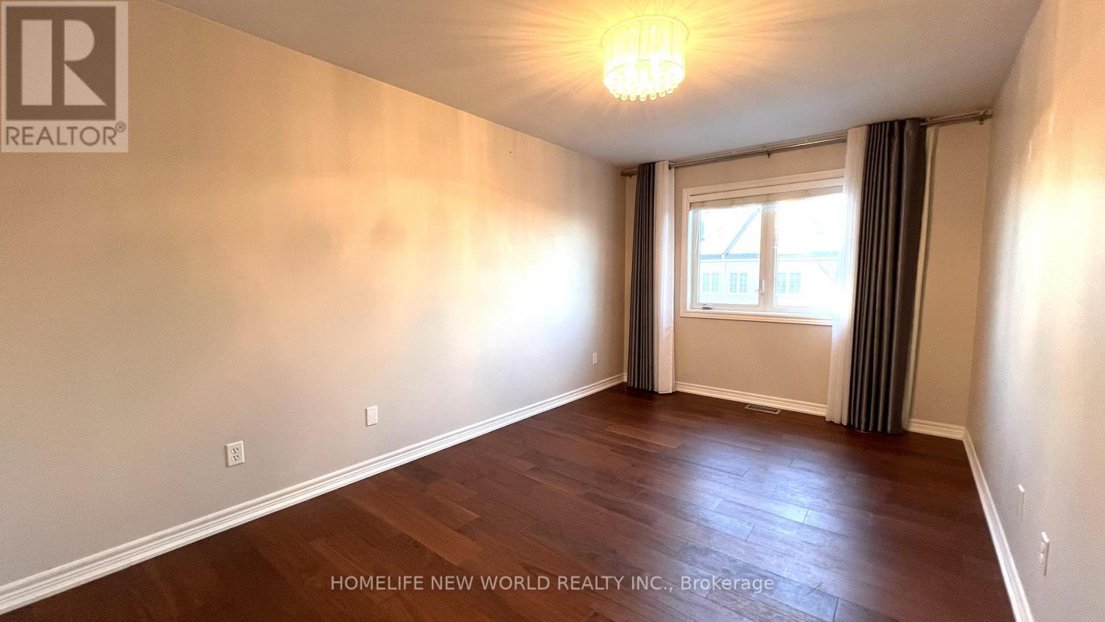 45 Hawkes Drive, Richmond Hill, Ontario  L4S 0C3 - Photo 8 - N12907868